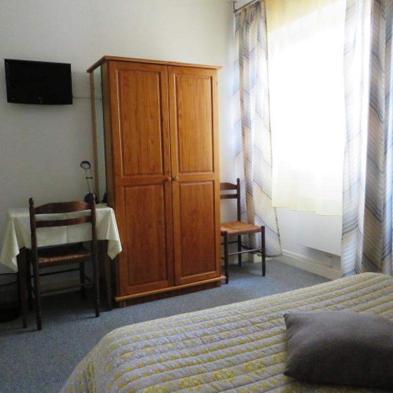 Le Relais Du Pont De Rhodes Frayssinet Room photo
