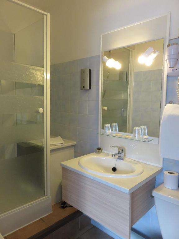 Le Relais Du Pont De Rhodes Frayssinet Room photo